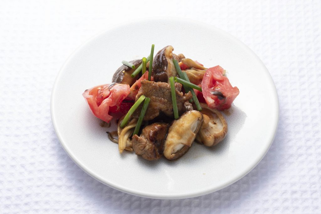 疲労回復におすすめ　豚肉の甘酢焼肉のサムネイル画像