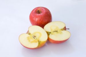 りんごの栄養と健康効果について | りんごの種類や気になる疑問もご紹介！