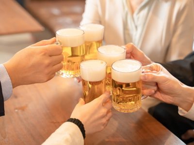 飲酒と生活習慣病の関係とは？飲酒量の目安や飲酒量を減らす工夫